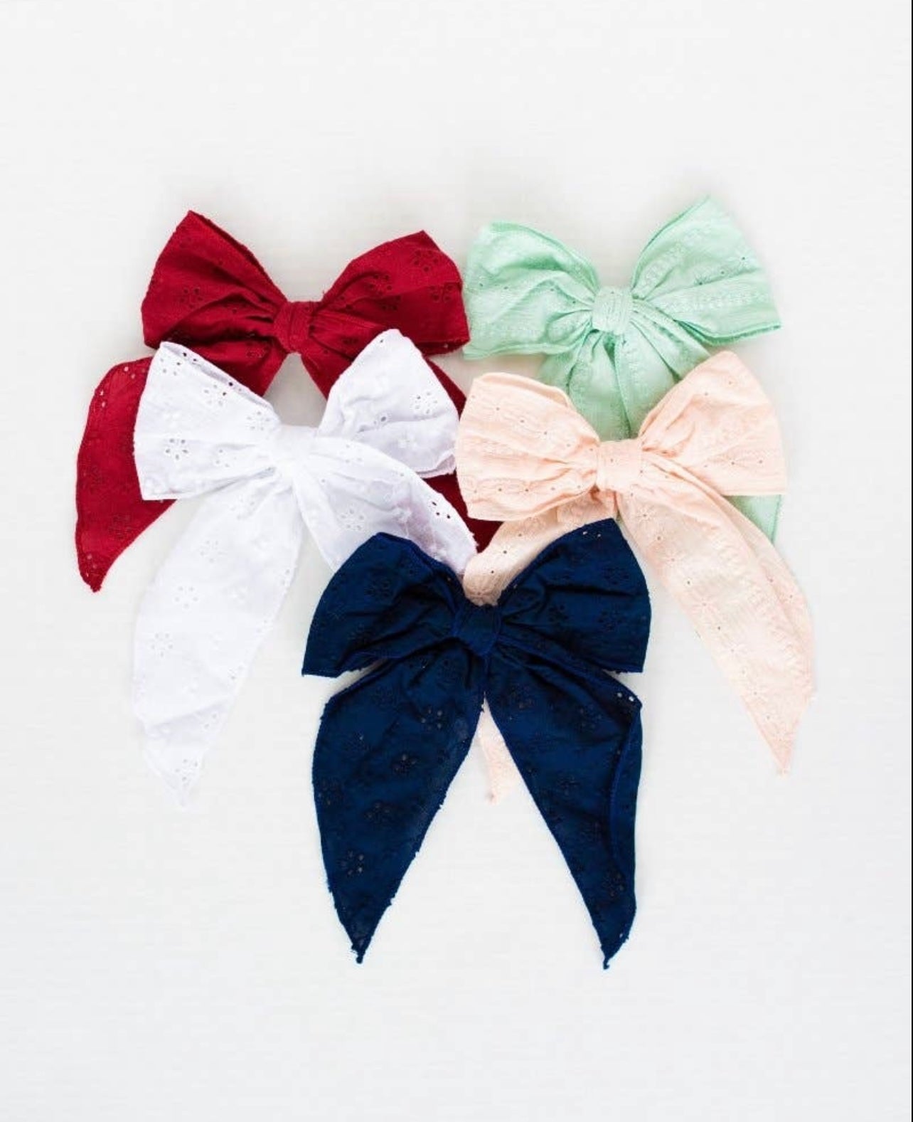 Eloise Eyelet Clip Bow